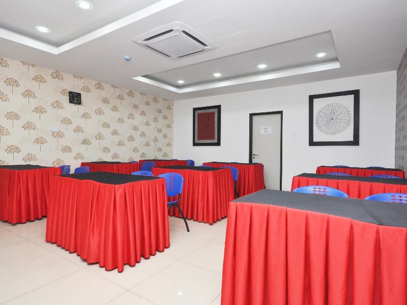 Ada Hotel & Apartment Κουάλα Τερενγκάνου Εξωτερικό φωτογραφία